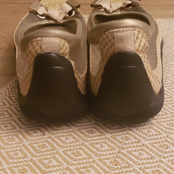 Cole Haan flat - Picture 3 of 7